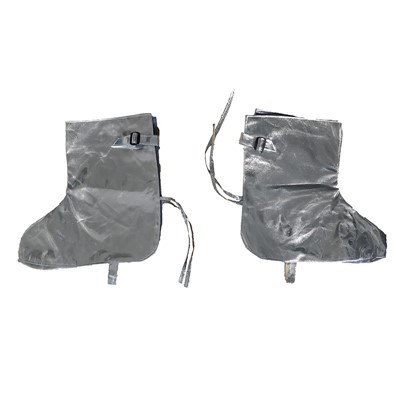 Tulekindel ülikonna jalakate